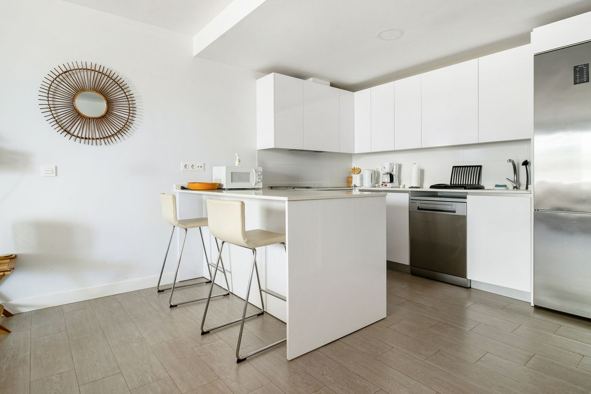 Se vende Apartamento Planta Baja de 3 dormitorios en Costa Del Sol East, Málaga, España