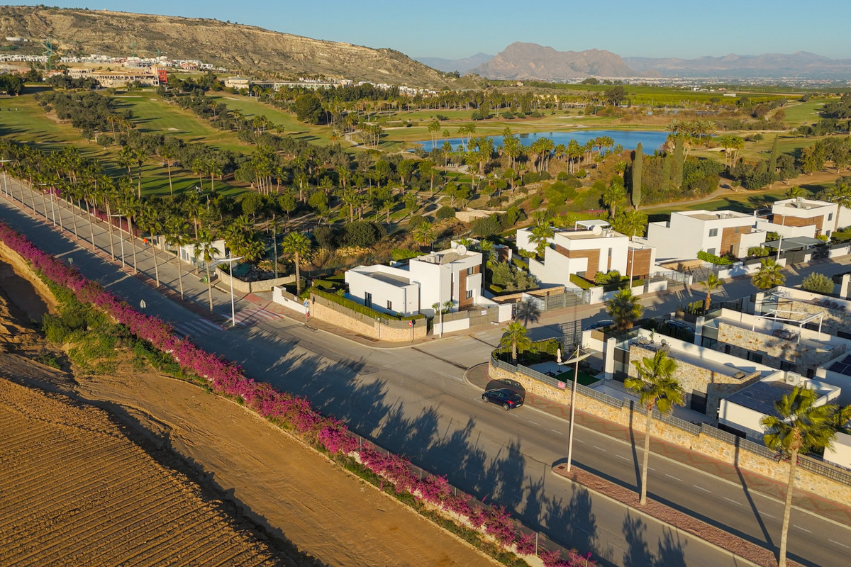 4 Bed Townhouse for sale in La Finca Golf Costa Blanca, Alicante, Spain