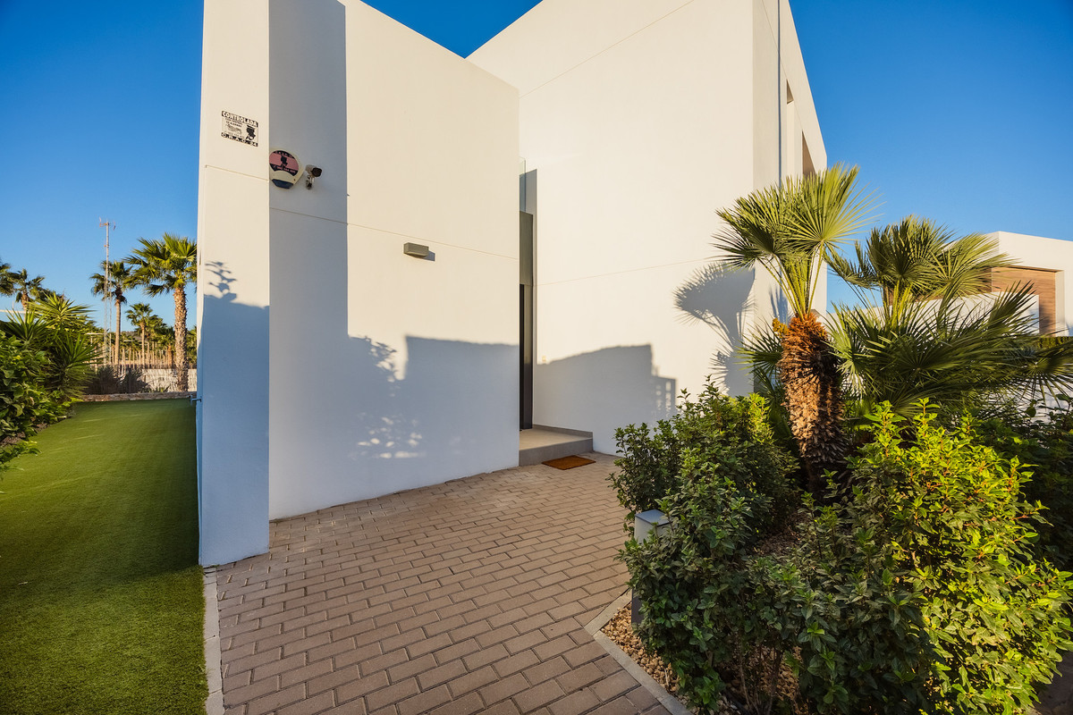 4 Bed Townhouse for sale in La Finca Golf Costa Blanca, Alicante, Spain
