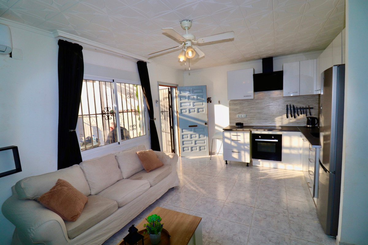 Se vende Adosada de 2 dormitorios en Costa Blanca, Alicante, España