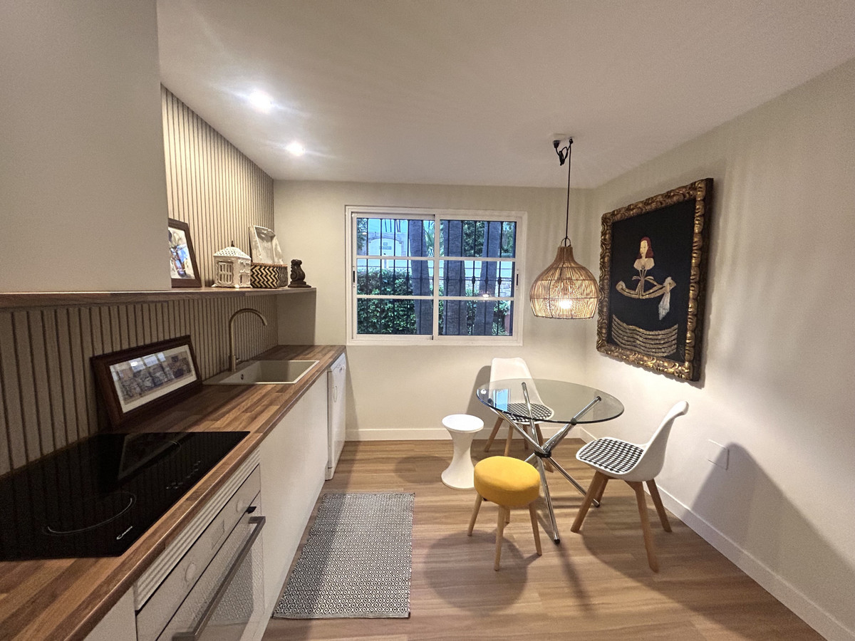 4 Bed Townhouse for sale in Atalaya Costa Del Sol, Málaga, Spain