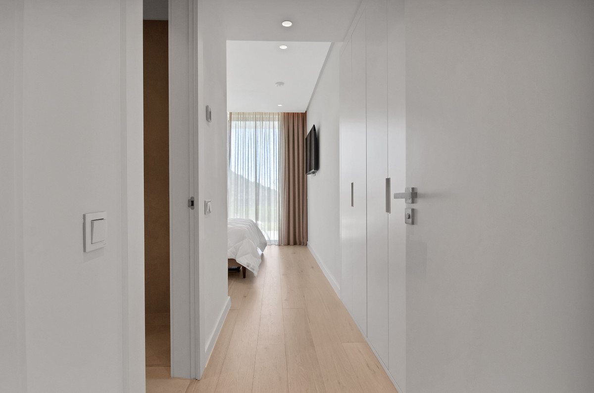 2 Bed Apartment for sale in Ojén Costa Del Sol, Málaga, Spain