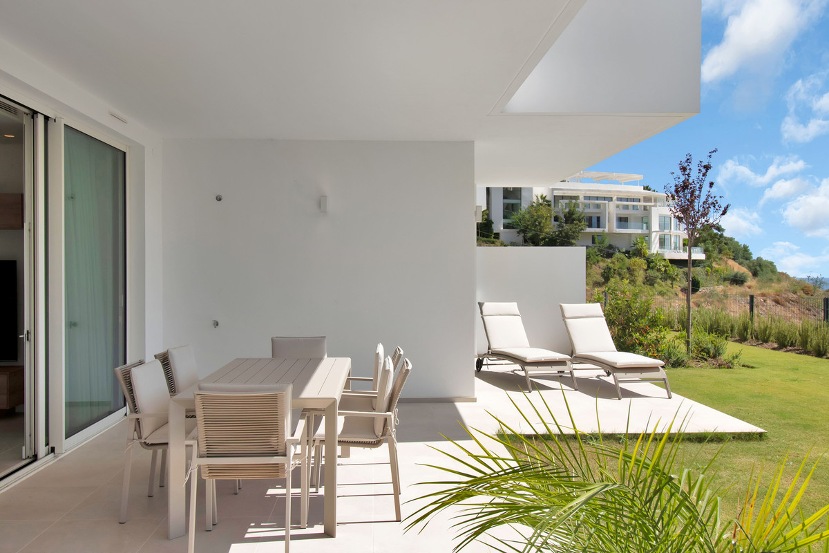 2 Bed Apartment for sale in Ojén Costa Del Sol, Málaga, Spain