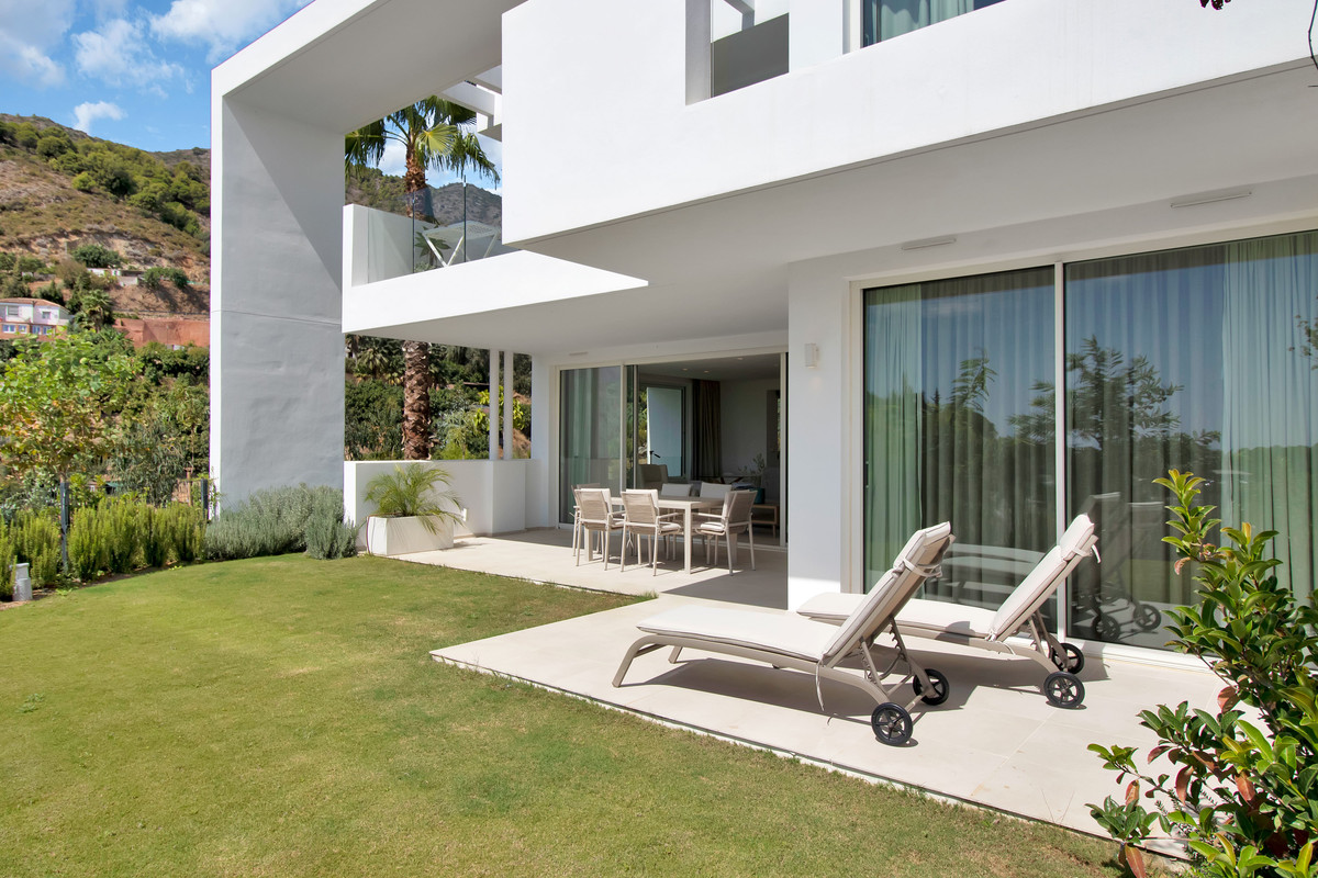 2 Bed Apartment for sale in Ojén Costa Del Sol, Málaga, Spain