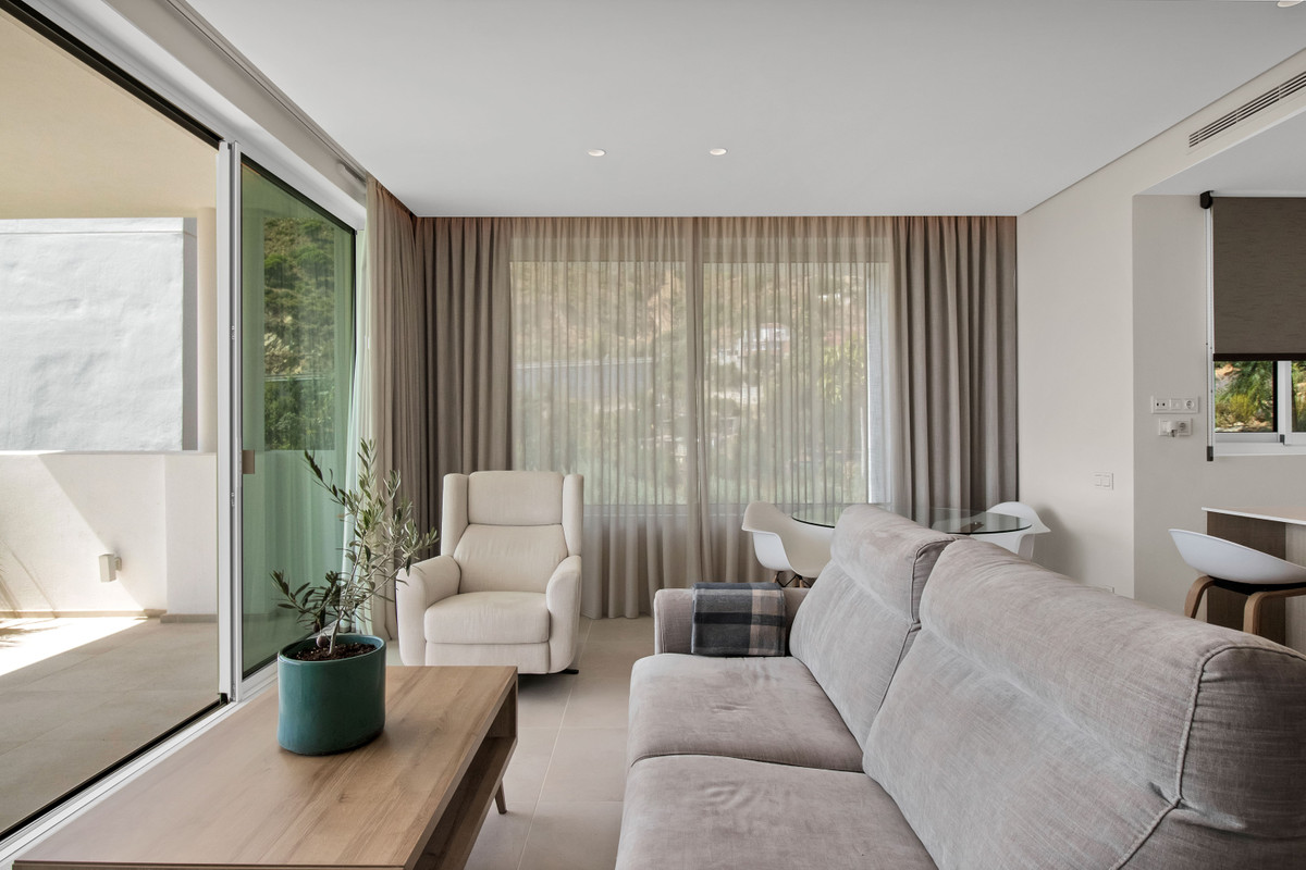 2 Bed Apartment for sale in Ojén Costa Del Sol, Málaga, Spain