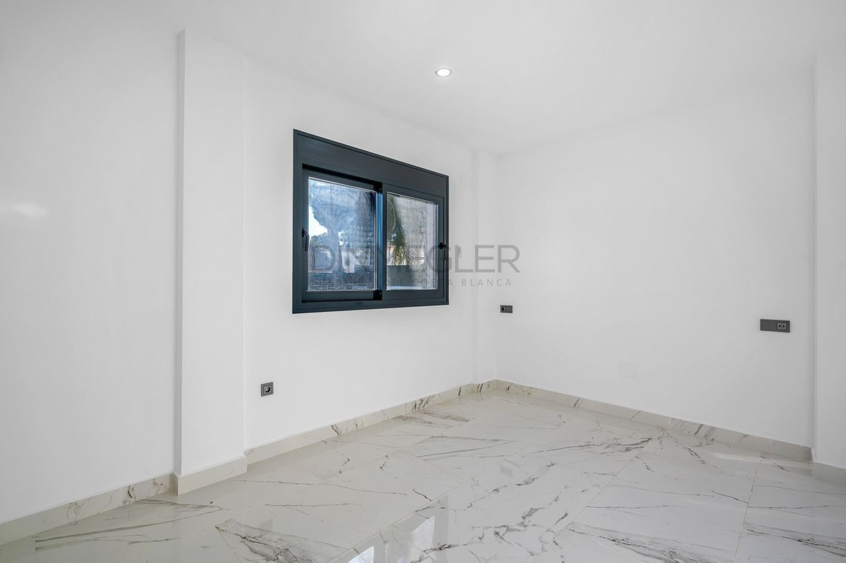 4 Bed Townhouse for sale in Campoamor Costa Blanca, Alicante, Spain
