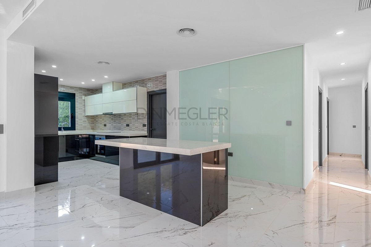 4 Bed Townhouse for sale in Campoamor Costa Blanca, Alicante, Spain