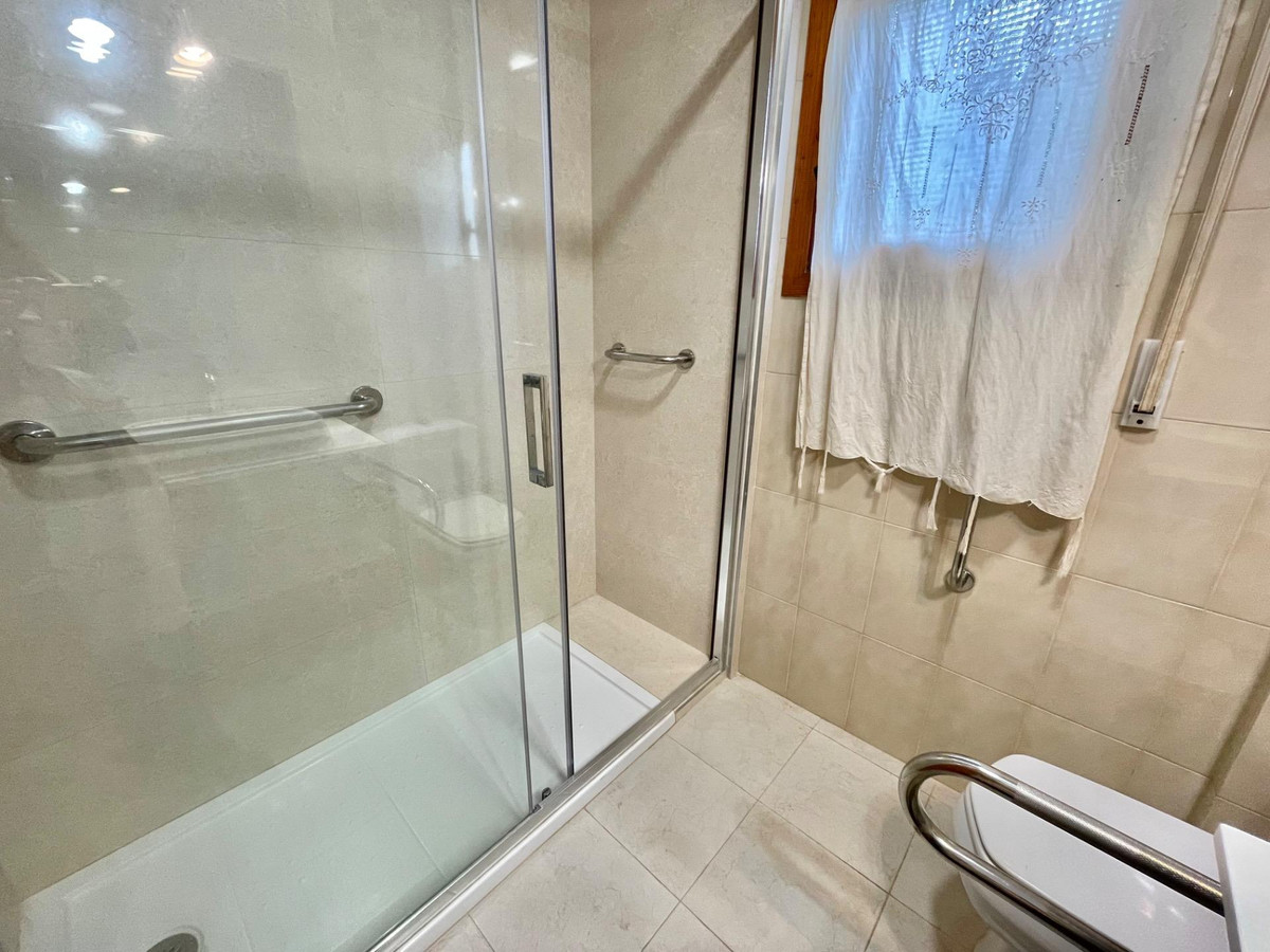5 Bed Townhouse for sale in Santa Pola Costa Blanca, Alicante, Spain