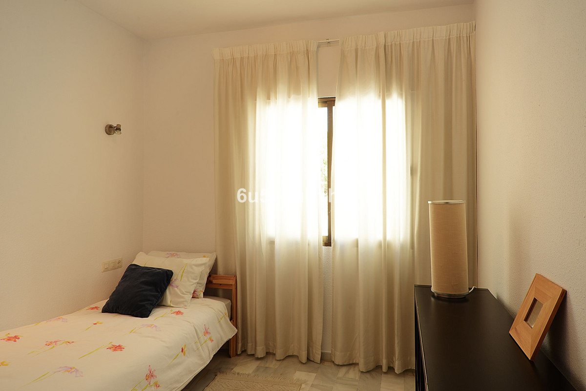 3 Bed Apartment for sale in Nueva Andalucía Costa Del Sol, Málaga, Spain