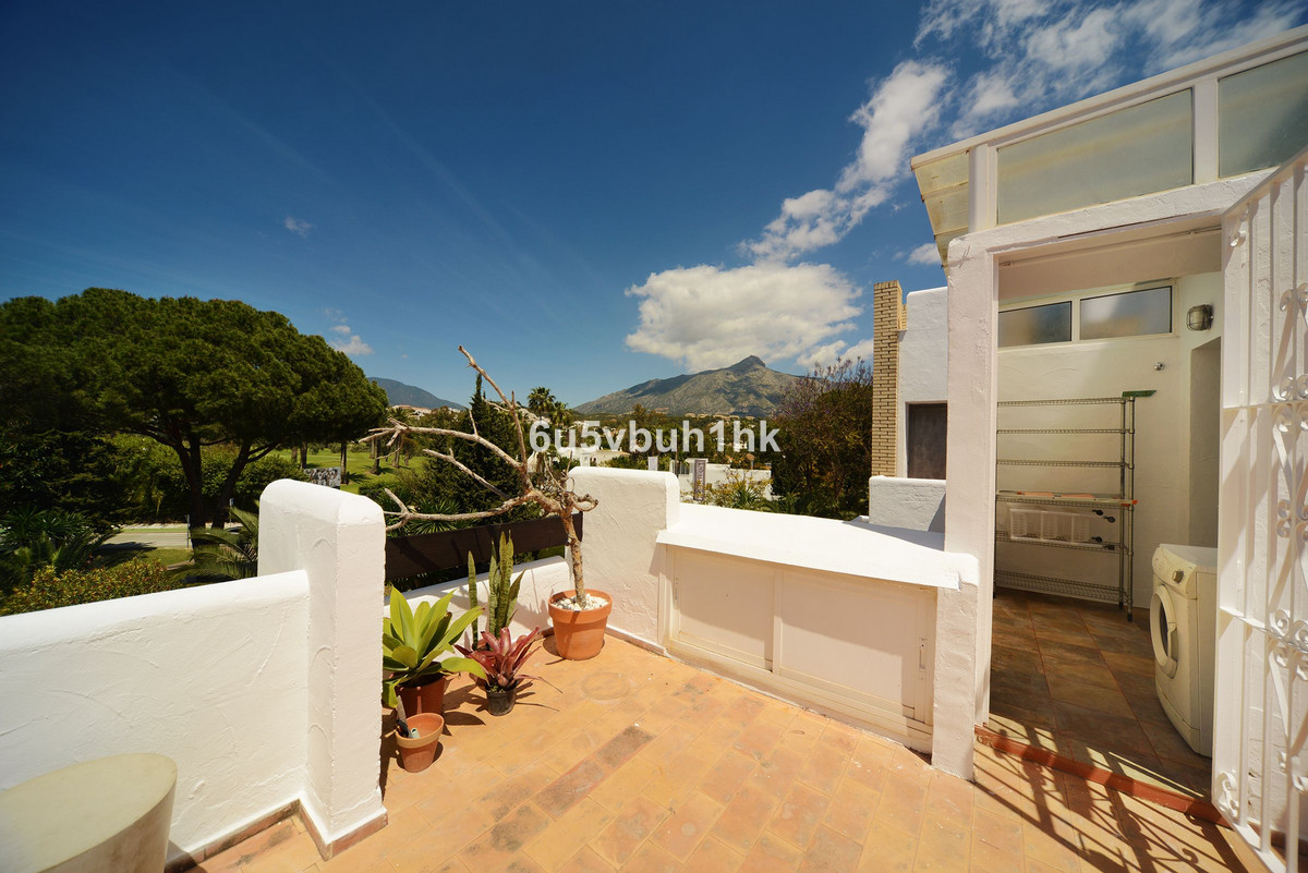 3 Bed Apartment for sale in Nueva Andalucía Costa Del Sol, Málaga, Spain