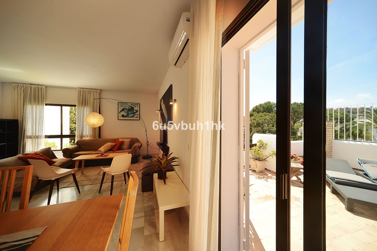 3 Bed Apartment for sale in Nueva Andalucía Costa Del Sol, Málaga, Spain