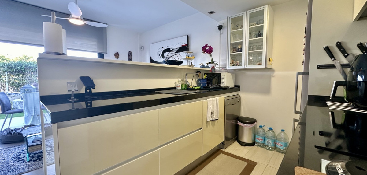 Se vende Apartamento Planta Baja de 3 dormitorios en Costa Blanca, Alicante, España