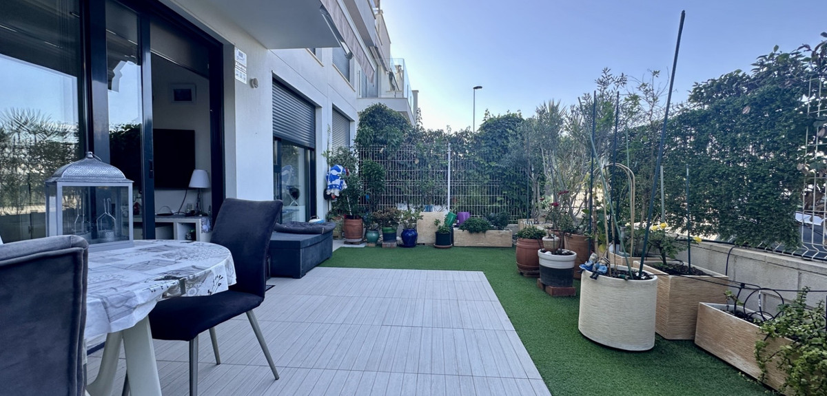 Se vende Apartamento Planta Baja de 3 dormitorios en Costa Blanca, Alicante, España