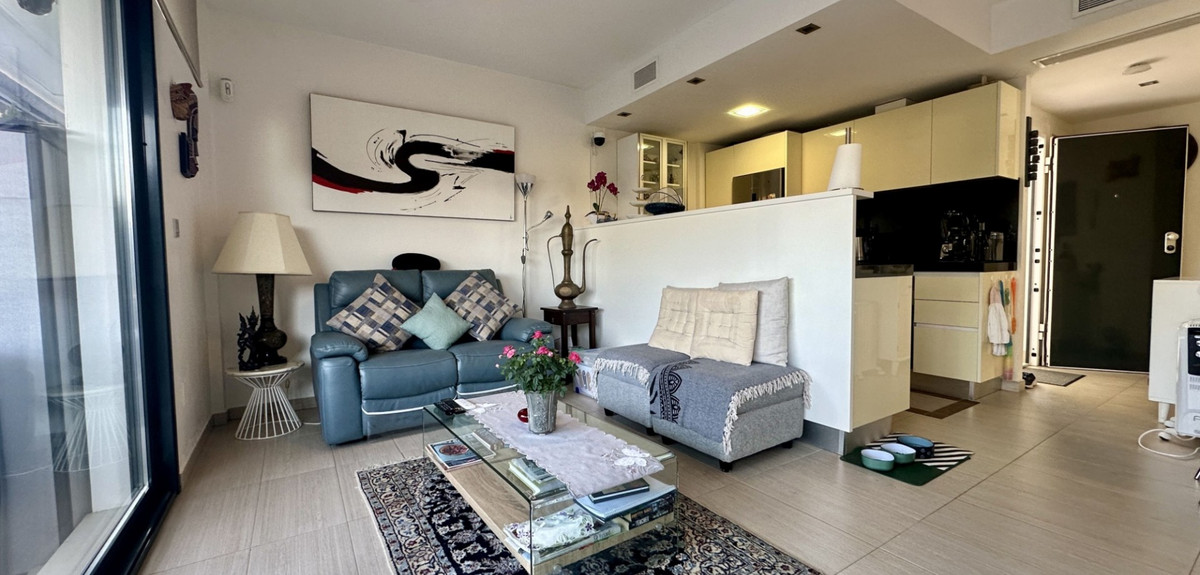 Se vende Apartamento Planta Baja de 3 dormitorios en Costa Blanca, Alicante, España