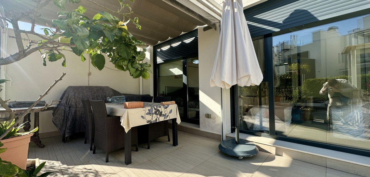 Se vende Apartamento Planta Baja de 3 dormitorios en Costa Blanca, Alicante, España