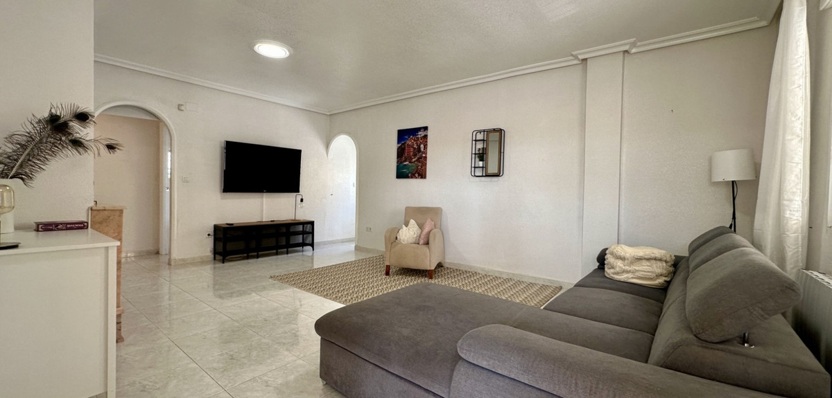 Se vende Villa - Chalet de 3 dormitorios en Costa Blanca, Alicante, España