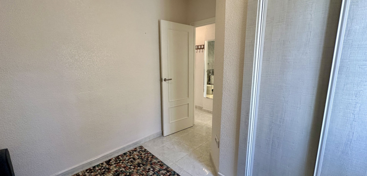 Se vende Villa - Chalet de 3 dormitorios en Costa Blanca, Alicante, España