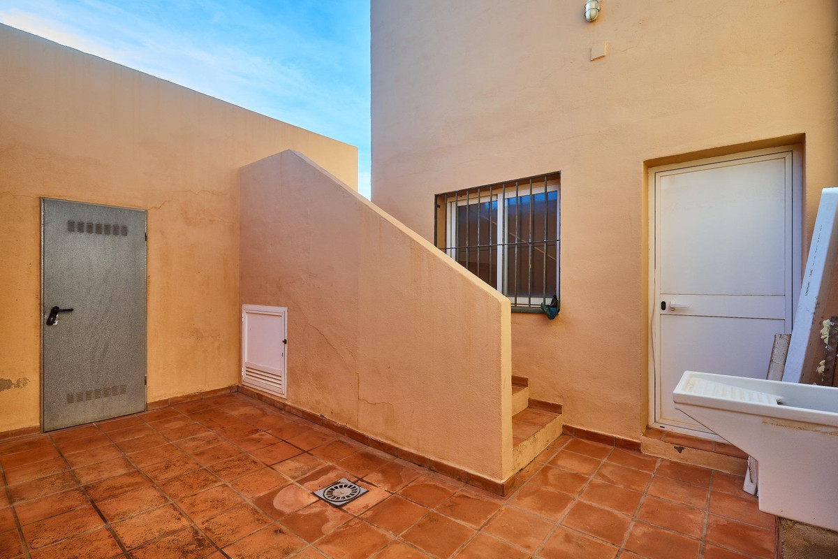 Se vende Villa - Chalet de 2 dormitorios en Costa Del Sol, Málaga, España