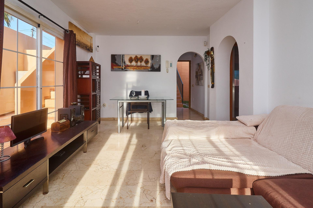 Se vende Villa - Chalet de 2 dormitorios en Costa Del Sol, Málaga, España
