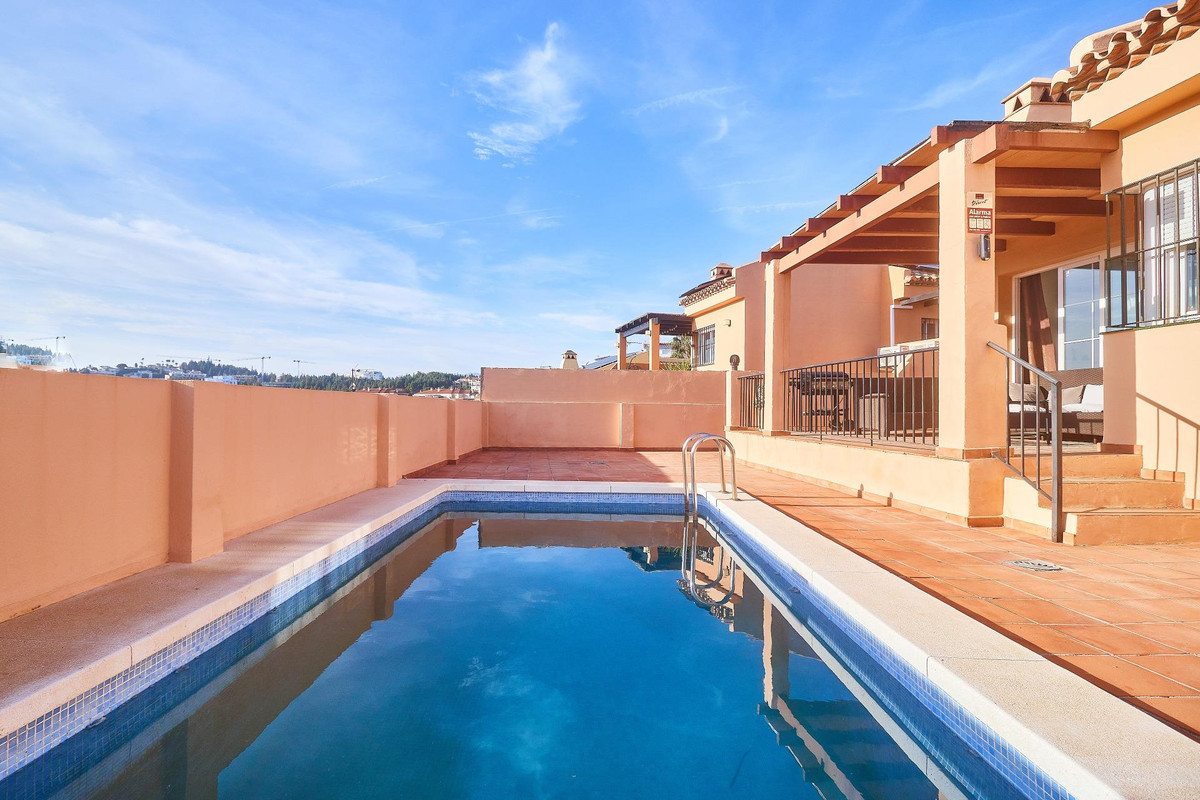 Se vende Villa - Chalet de 2 dormitorios en Costa Del Sol, Málaga, España