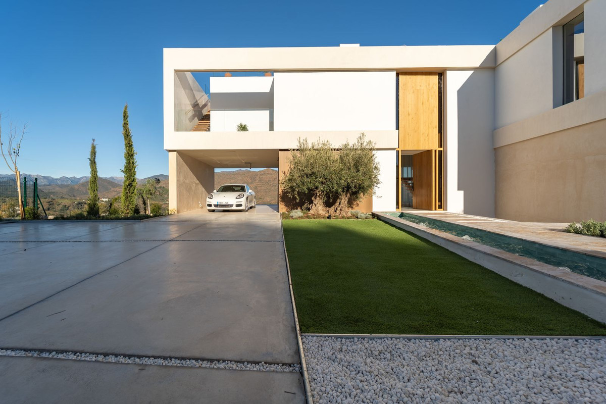 Se vende Villa - Chalet de 5 dormitorios en Costa Del Sol, Málaga, España