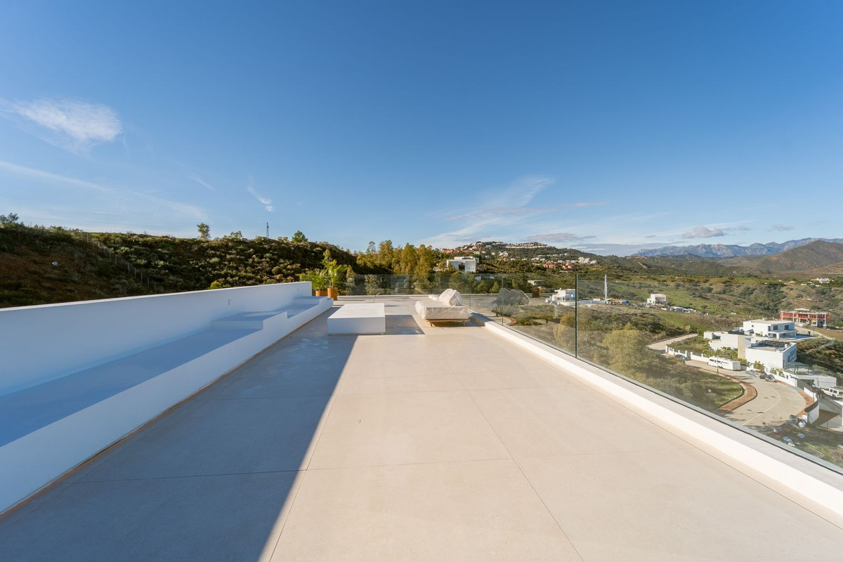 Se vende Villa - Chalet de 5 dormitorios en Costa Del Sol, Málaga, España