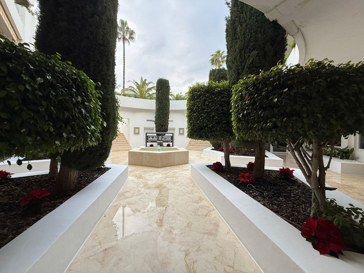 1 Bed Apartment for sale in The Golden Mile Costa Del Sol, Málaga, Spain