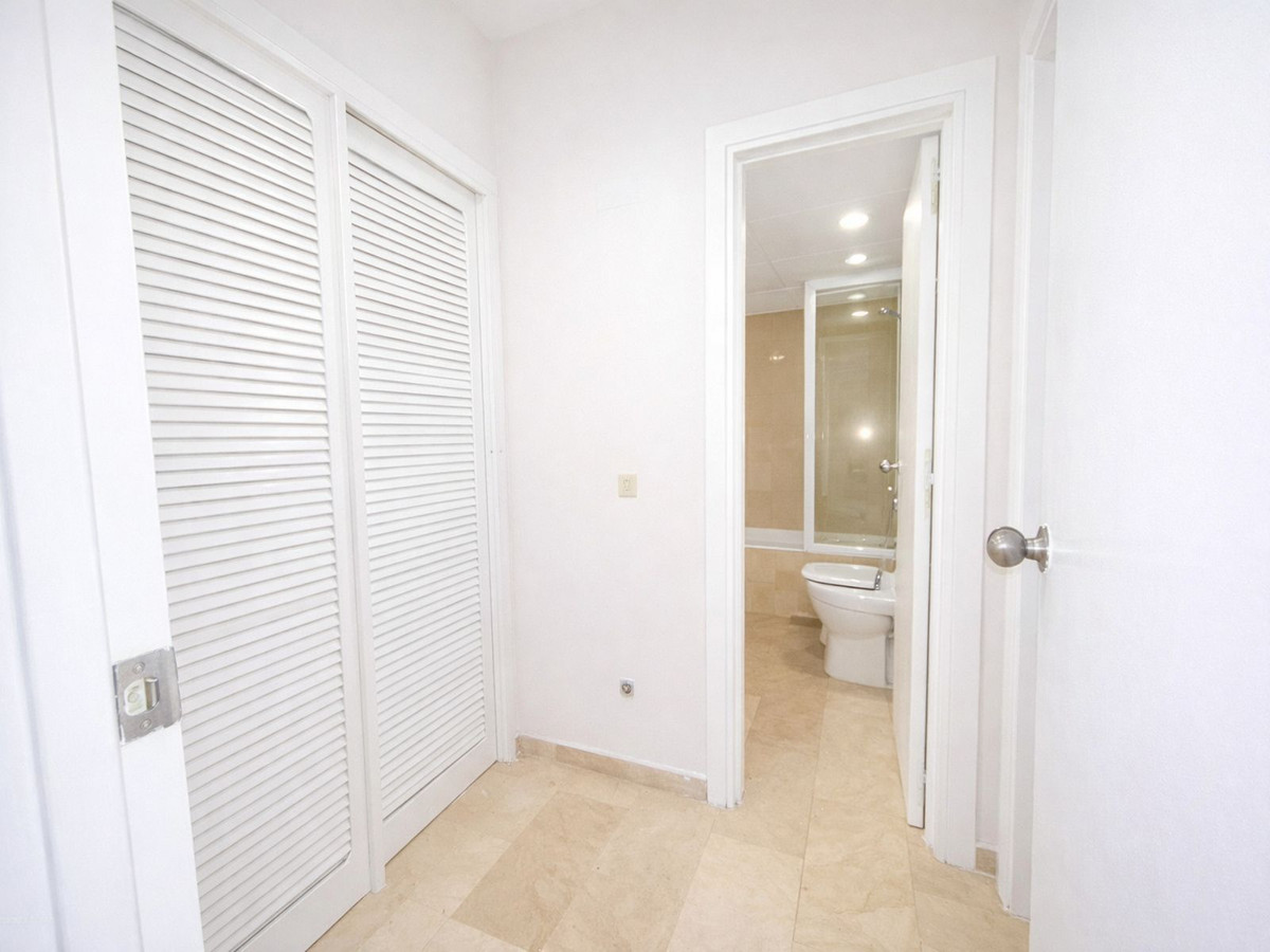 1 Bed Apartment for sale in The Golden Mile Costa Del Sol, Málaga, Spain