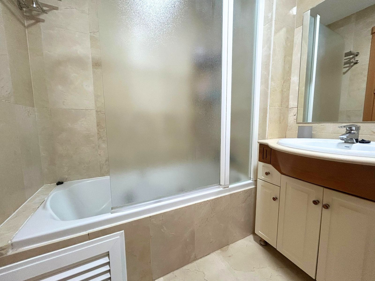 2 Bed Apartment for sale in Benalmadena Costa Del Sol, Málaga, Spain