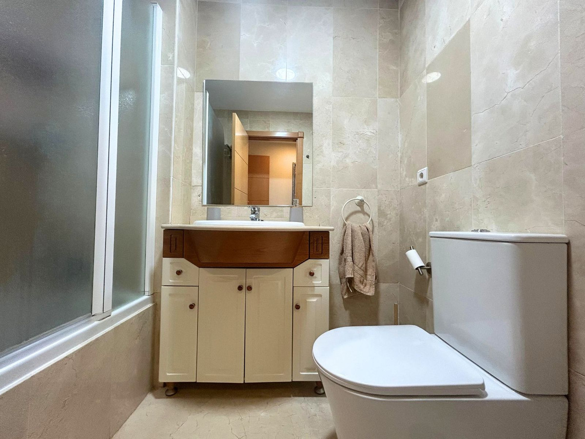 2 Bed Apartment for sale in Benalmadena Costa Del Sol, Málaga, Spain