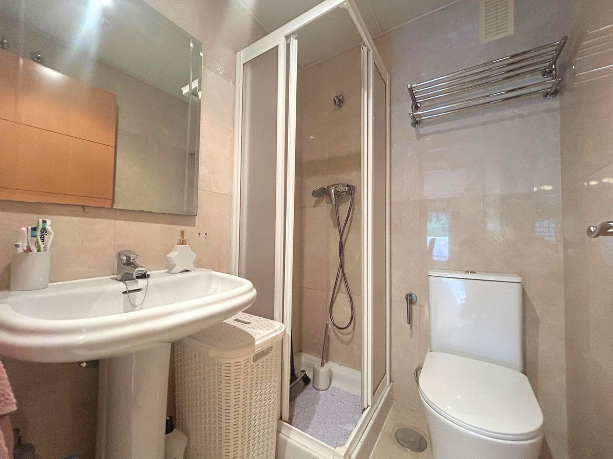 2 Bed Apartment for sale in Benalmadena Costa Del Sol, Málaga, Spain