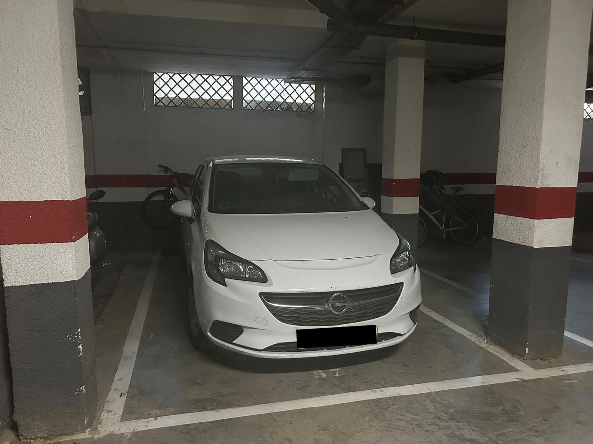2 Bed Apartment for sale in Benalmadena Costa Del Sol, Málaga, Spain