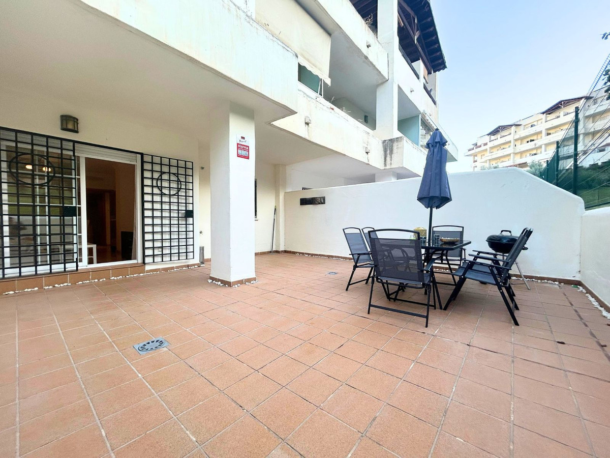 2 Bed Apartment for sale in Benalmadena Costa Del Sol, Málaga, Spain