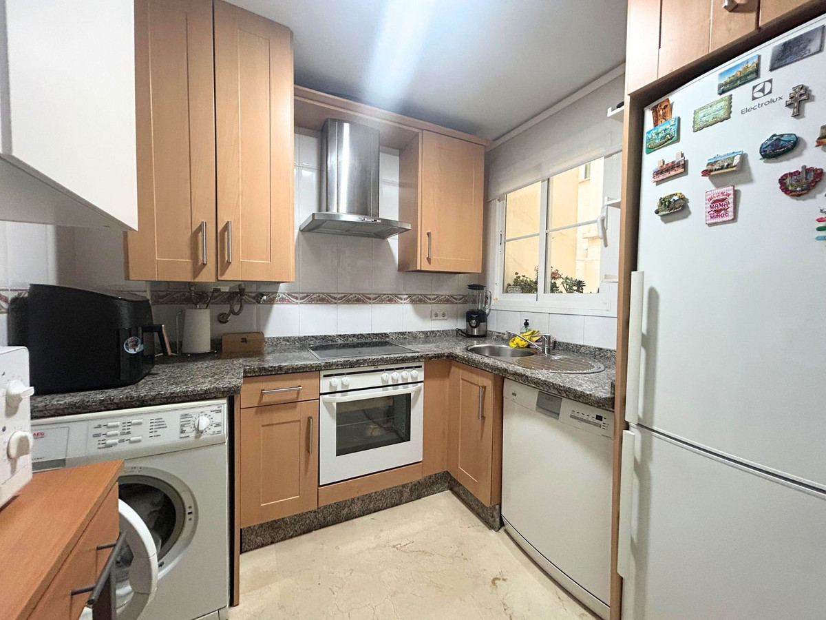 2 Bed Apartment for sale in Benalmadena Costa Del Sol, Málaga, Spain