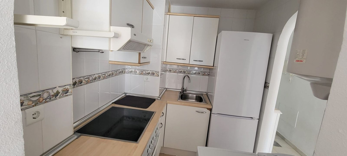 2 Bed Apartment for sale in Torrenueva Costa Del Sol, Málaga, Spain