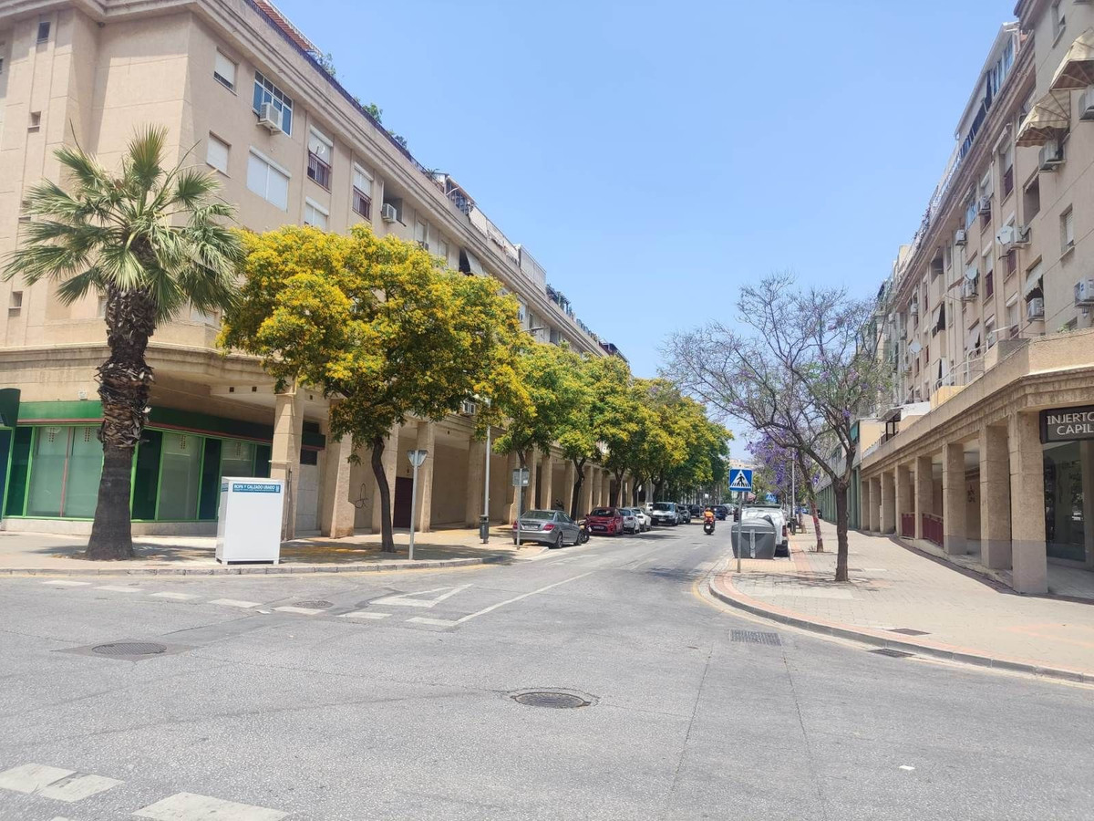 Se vende Local comercial  en Málaga Ciudad, Málaga, España