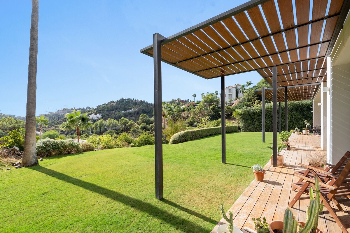 Se vende Villa - Chalet de 6 dormitorios en Costa Del Sol, Málaga, España