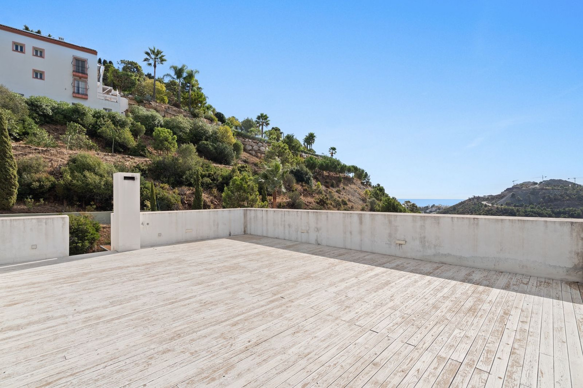Se vende Villa - Chalet de 6 dormitorios en Costa Del Sol, Málaga, España