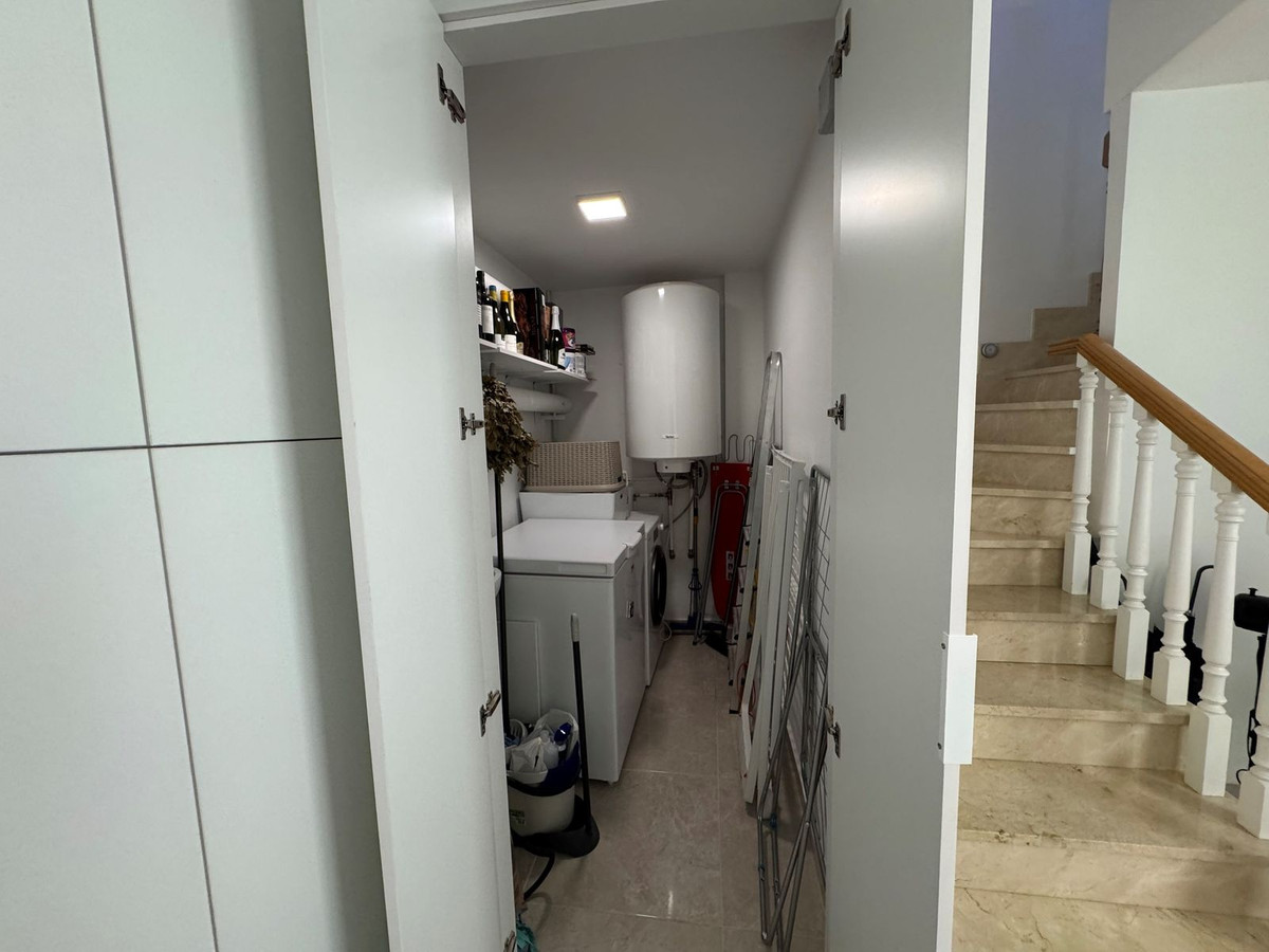 Se vende Adosada de 4 dormitorios en Costa Del Sol, Málaga, España