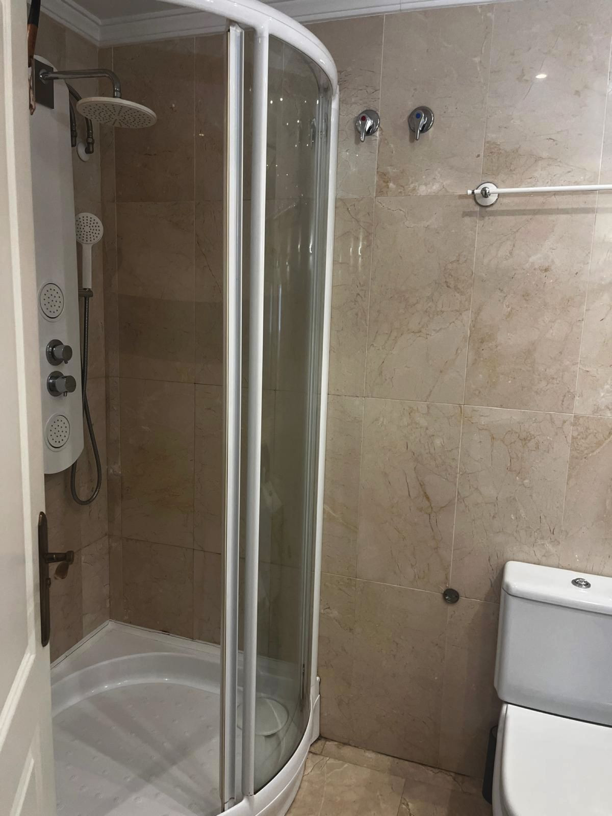 3 Bed Apartment for sale in Nagüeles Costa Del Sol, Málaga, Spain