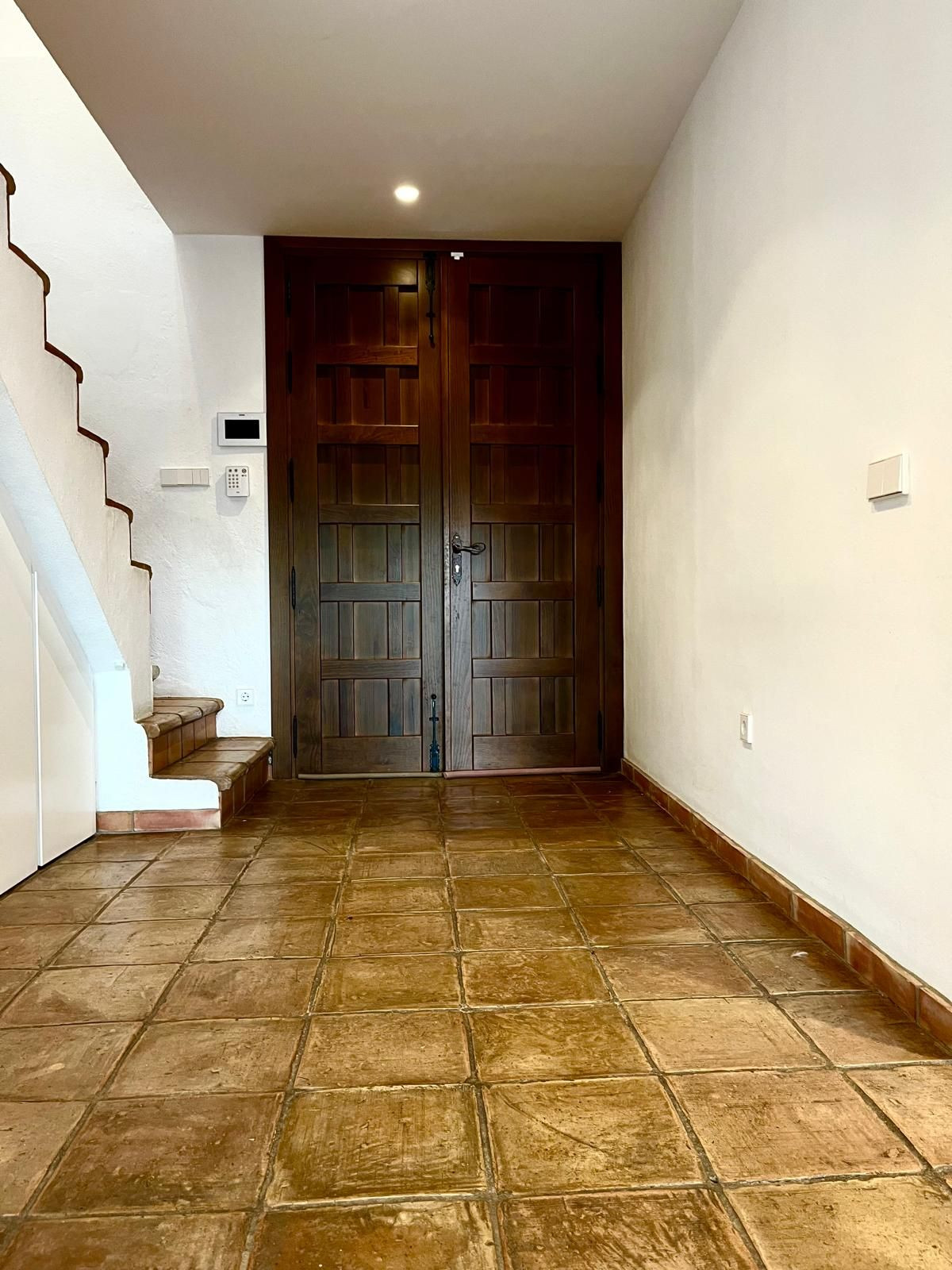 3 Bed Townhouse for sale in Nagüeles Costa Del Sol, Málaga, Spain