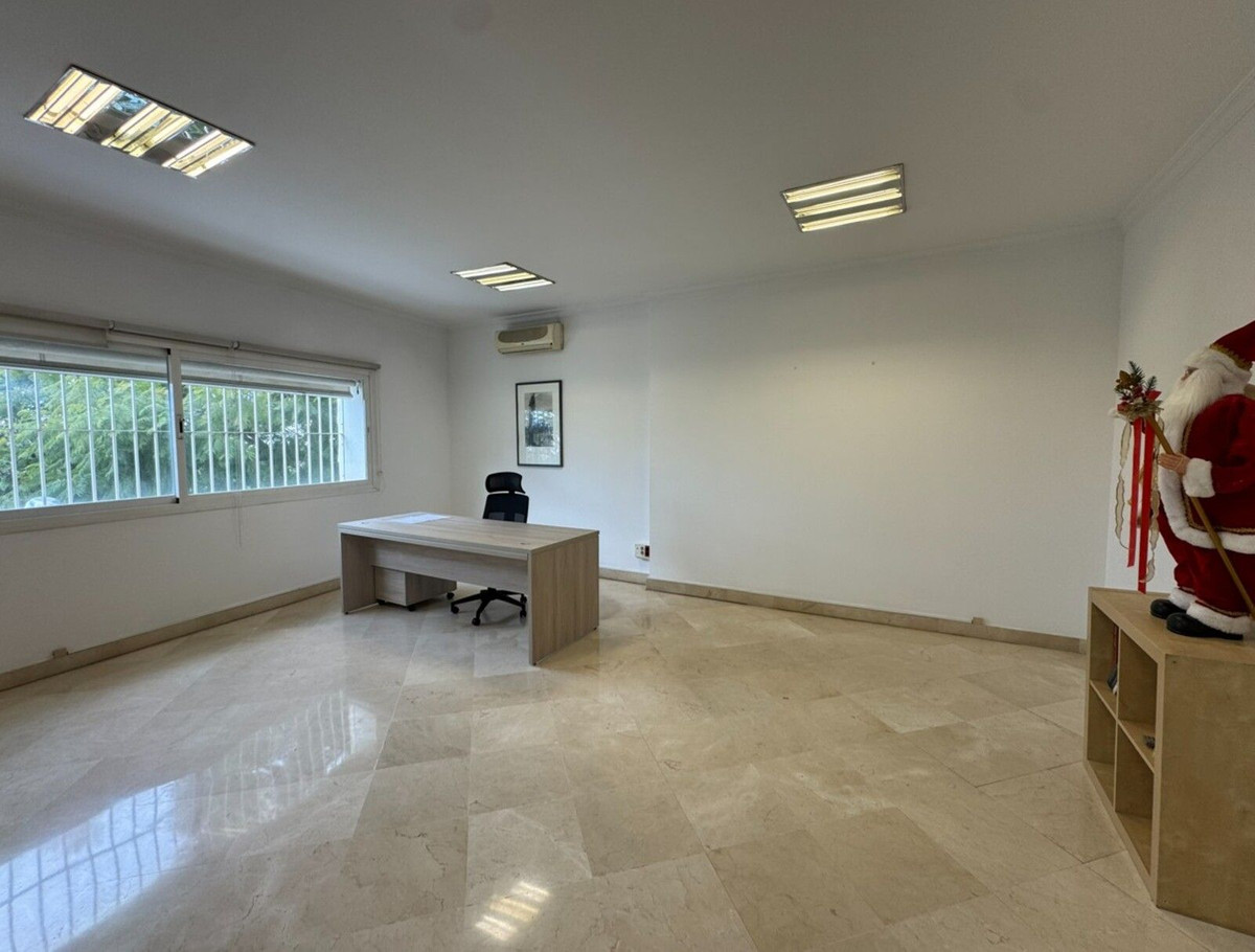 6 Bed Commercial unit for sale in Marbella Costa Del Sol, Málaga, Spain