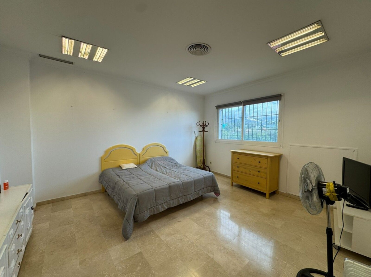 6 Bed Commercial unit for sale in Marbella Costa Del Sol, Málaga, Spain