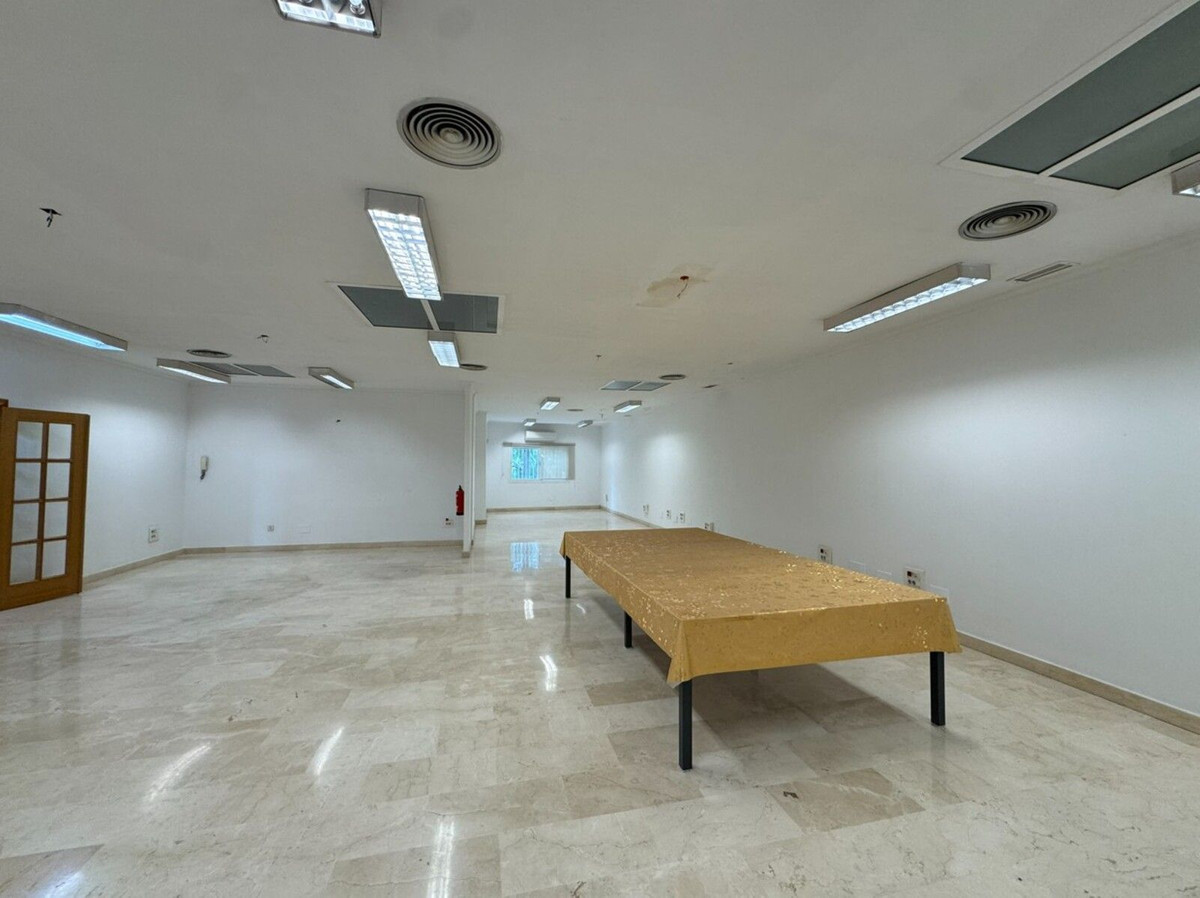 6 Bed Commercial unit for sale in Marbella Costa Del Sol, Málaga, Spain