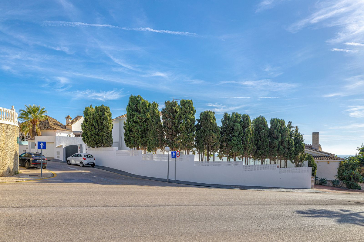 Se vende Villa - Chalet de 3 dormitorios en Costa Del Sol, Málaga, España