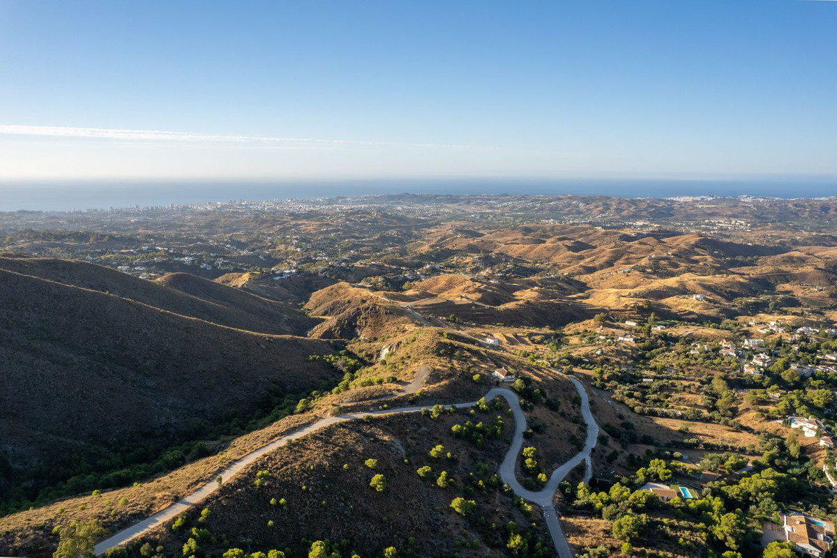 Se vende Terreno Urbano  en Costa Del Sol, Málaga, España