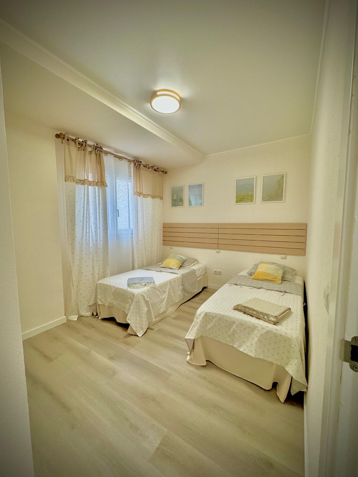 2 Bed Apartment for sale in La Duquesa Costa Del Sol, Málaga, Spain