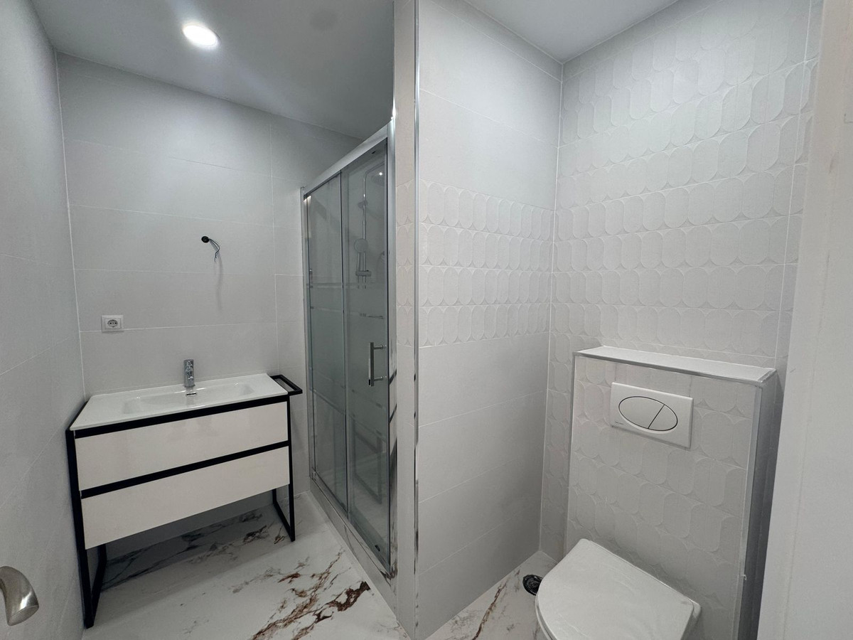 Se vende Apartamento Planta Baja de 1 dormitorios en Costa Del Sol, Málaga, España