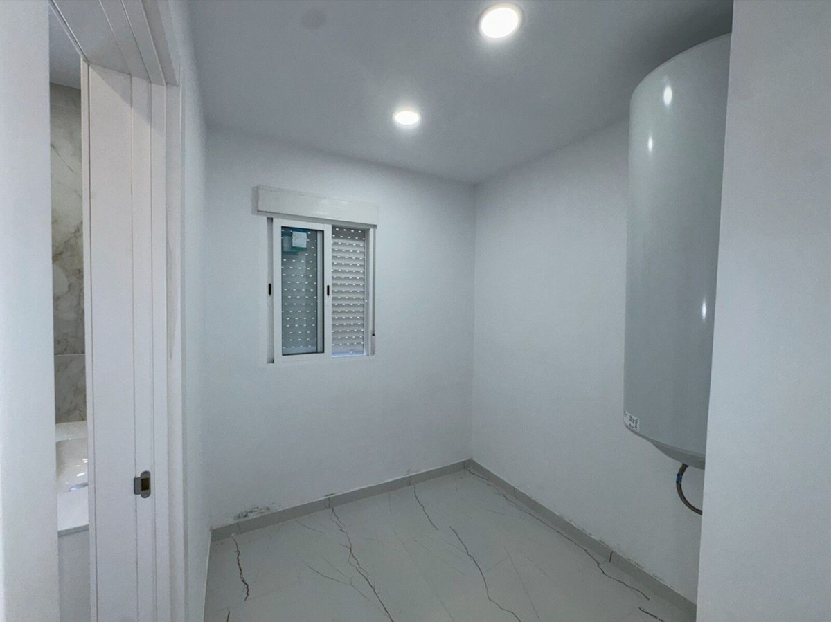 4 Bed Apartment for sale in Alhaurín El Grande Costa Del Sol, Málaga, Spain
