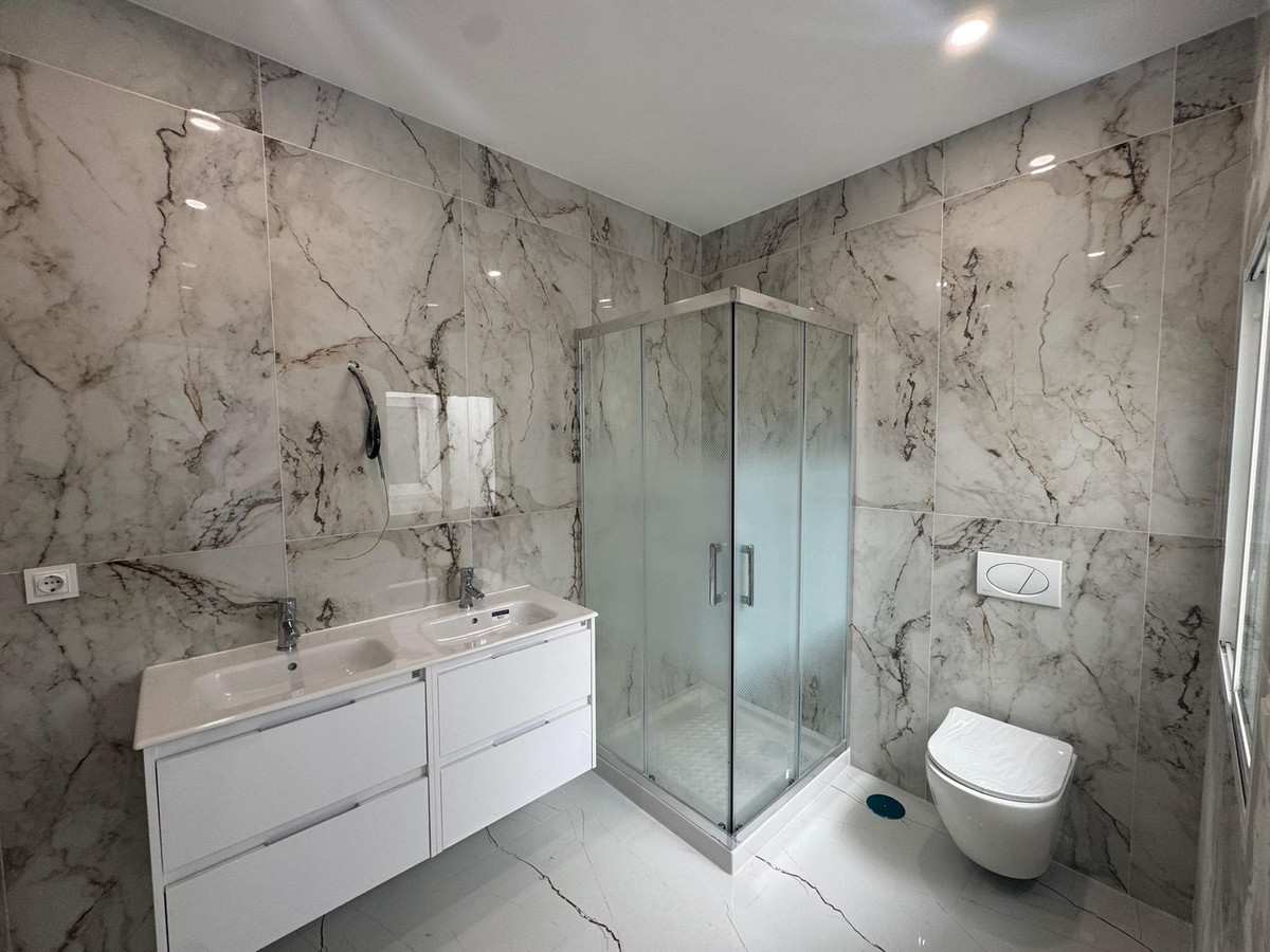 3 Bed Apartment for sale in Alhaurín El Grande Costa Del Sol, Málaga, Spain